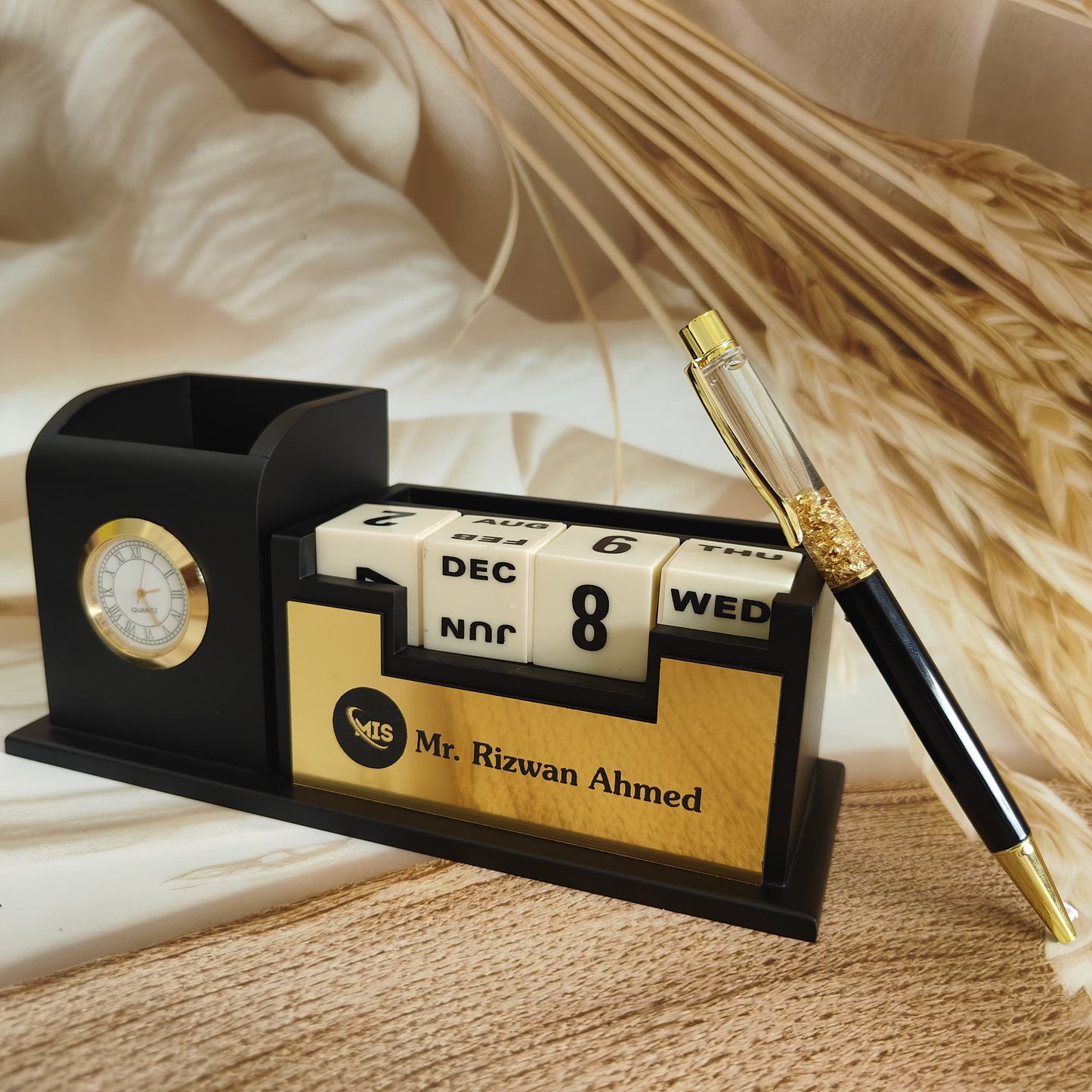 Personalized Pen Stand with Customise Pen