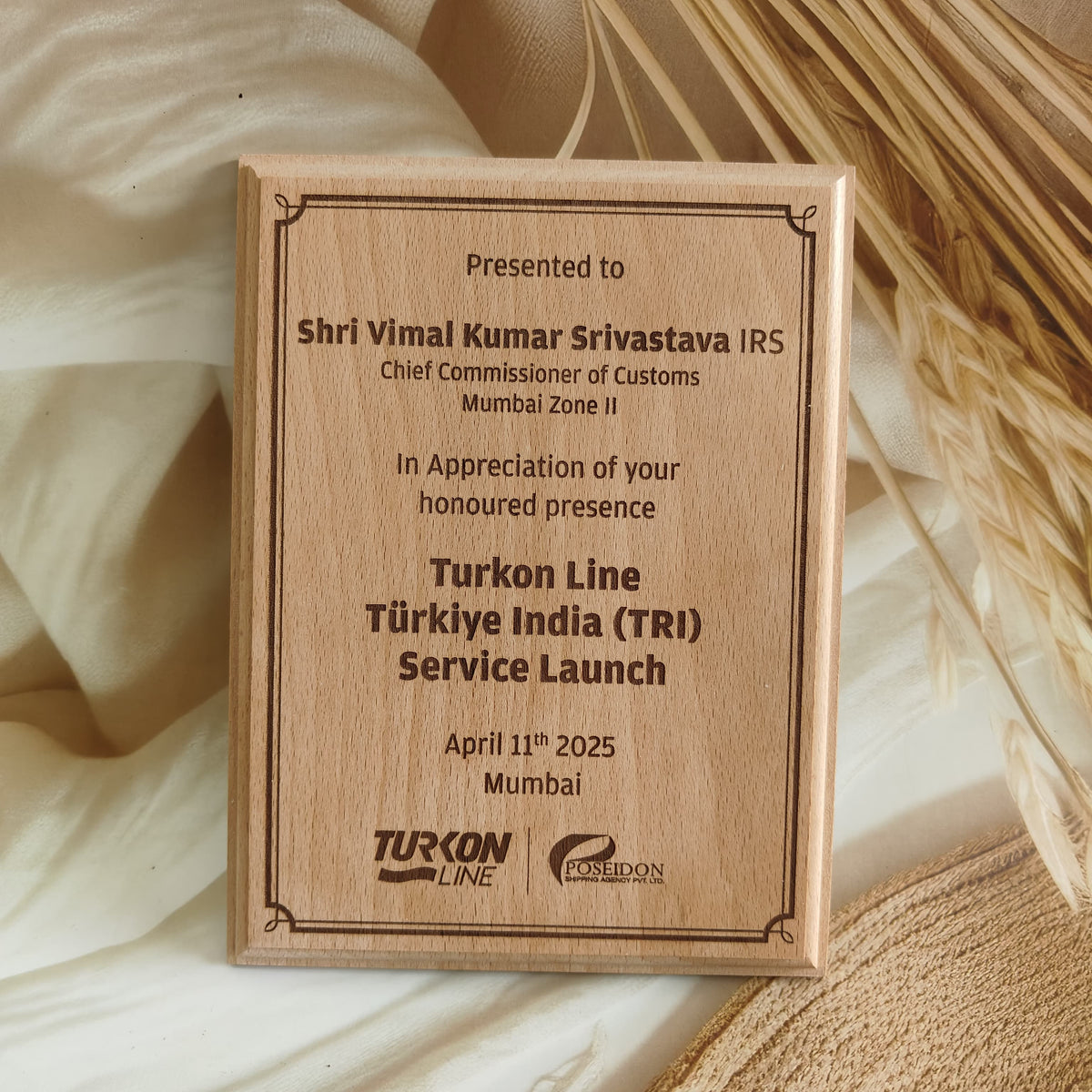 Personalized Wooden Appreciation Plaque for Guests