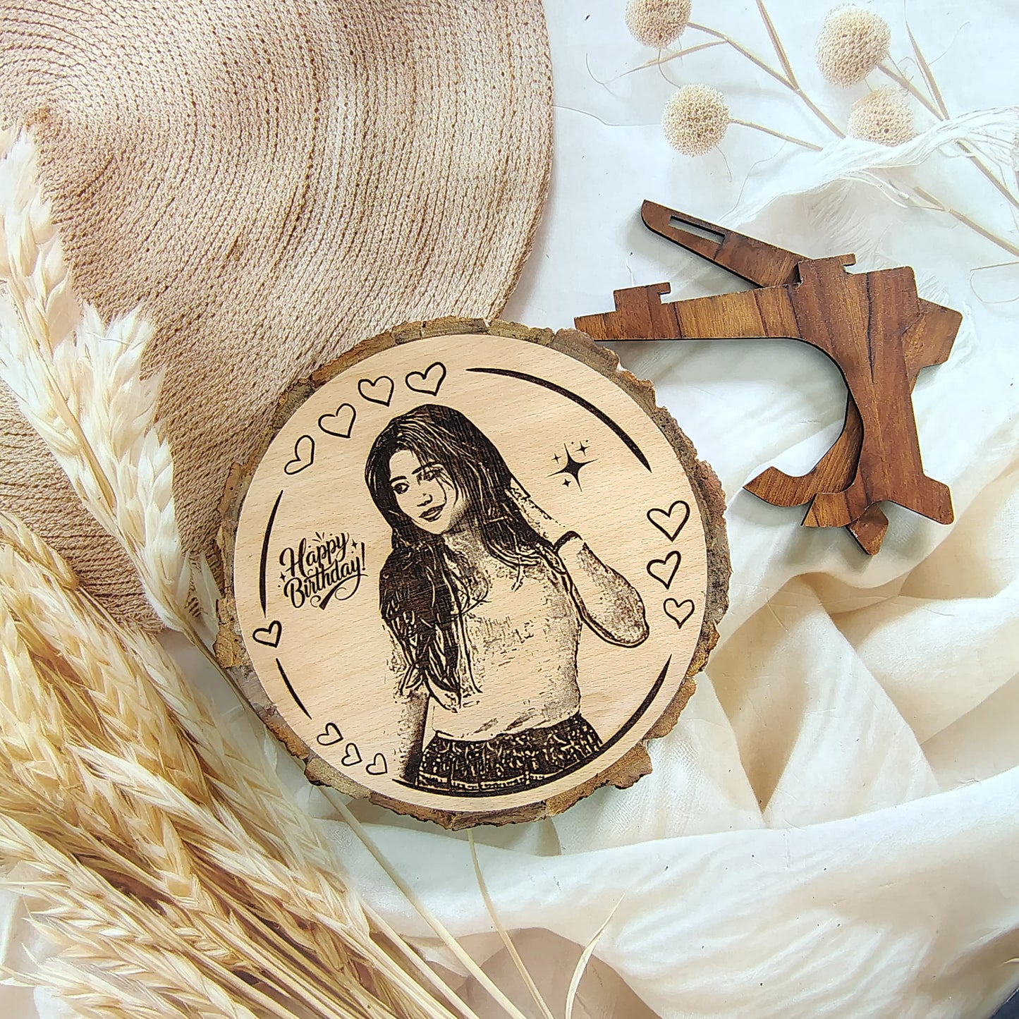 Personalized  Engraved Round Wooden Slice Customised Photo Frame For Birthday