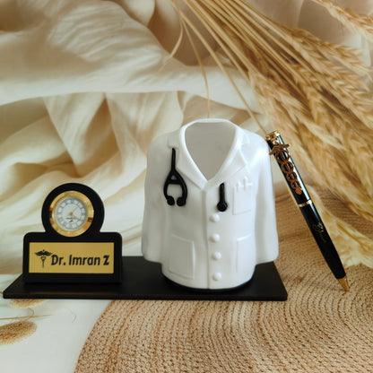 Personalized Engraved Doctors Coat Pen Stand With Pen